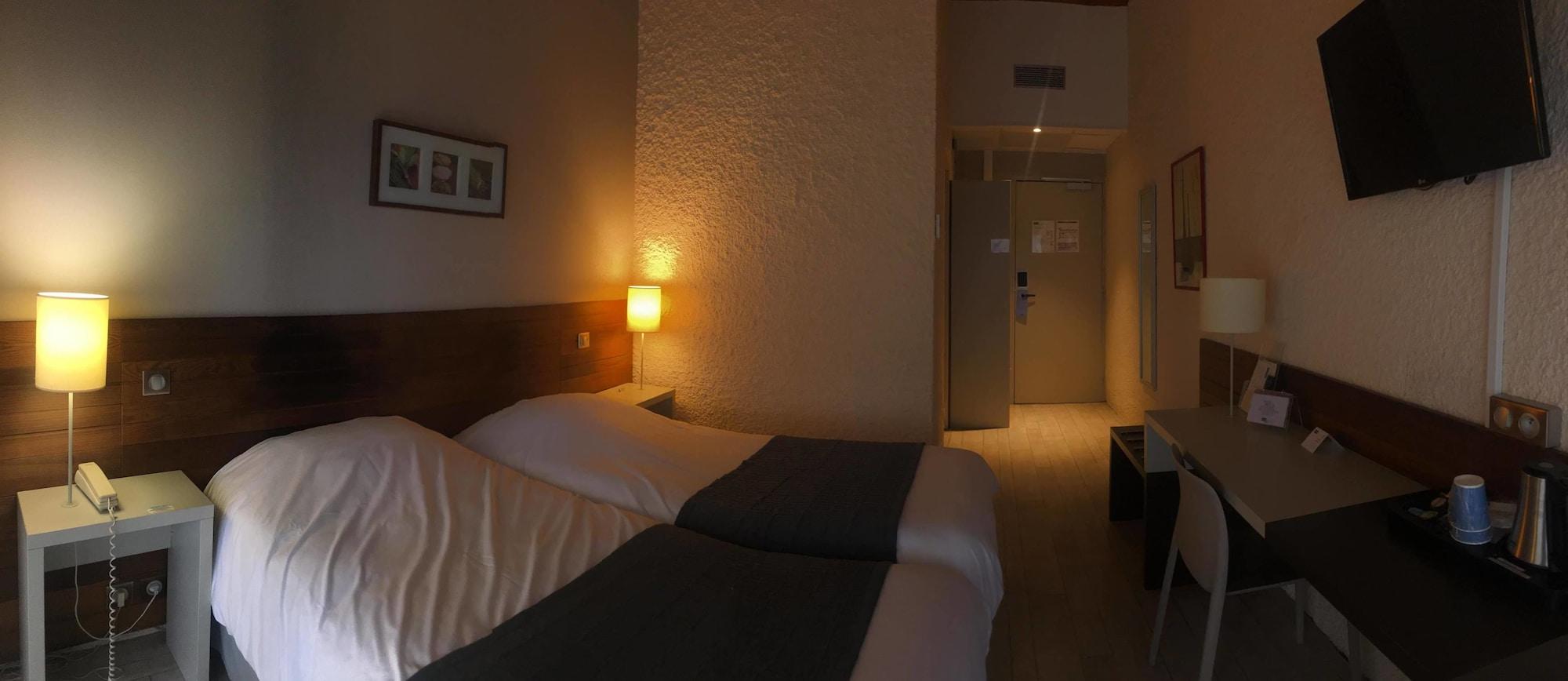 Kyriad Angouleme Nord Champniers- Hotel & Residence Dış mekan fotoğraf